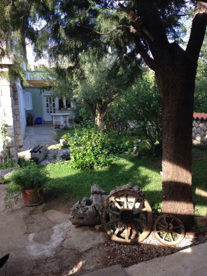 Hotel Sanmari Novi Vinodolski Exterior foto